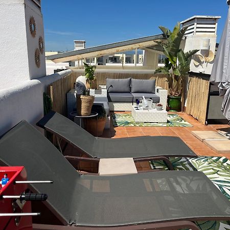 Appartement Avec Terrasse Sur Le Toit Vue Mer Ρόζες Εξωτερικό φωτογραφία
